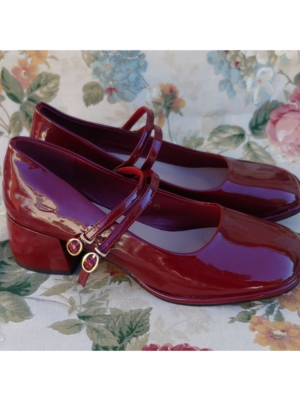 Women's Patent Burgundy Mary Jane Shoes with Block Heels size US 10 Euro 41 - Picture 3 of 17
